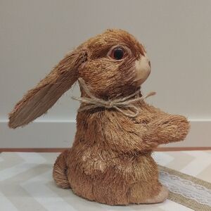Straw Bunny Decor Sisal Statue Rabbit Figurine